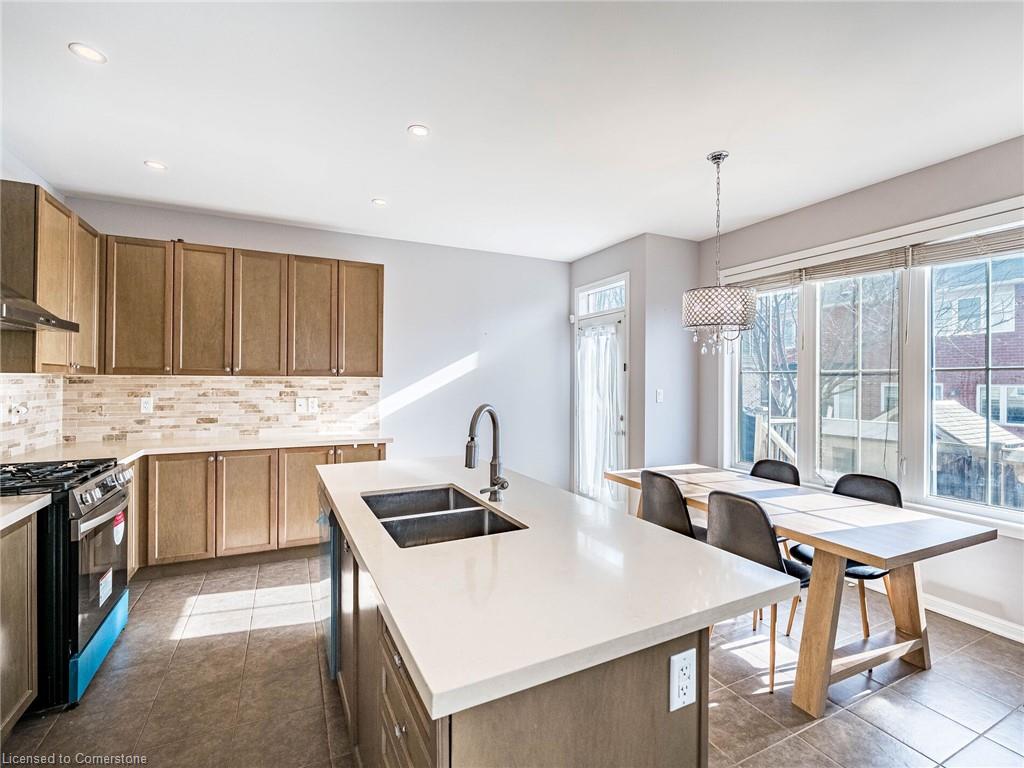 416 Gooch Crescent Property Photo 19