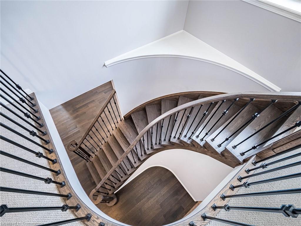 416 Gooch Crescent Property Photo 26