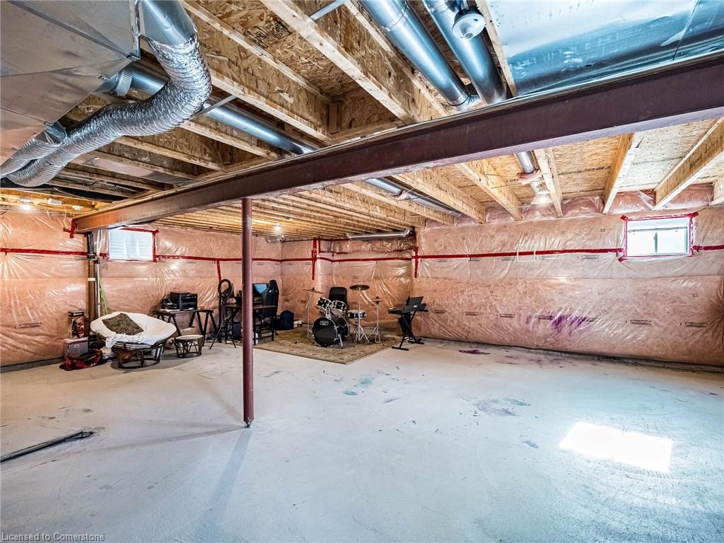 416 Gooch Crescent Property Photo 46