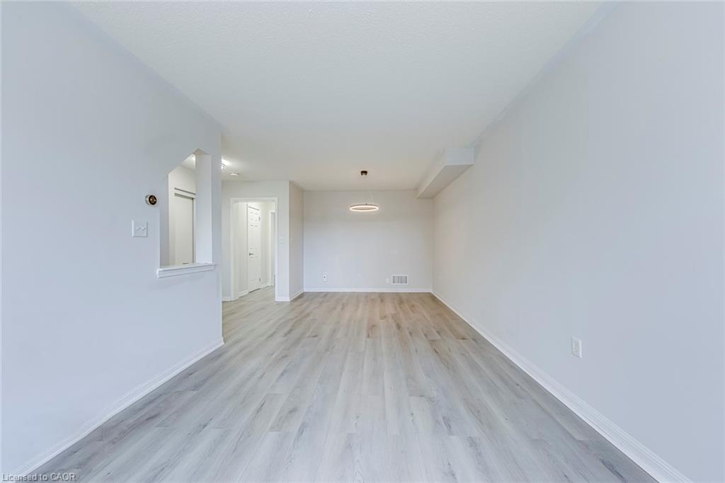 2872 Garnethill Way Property Photo 7