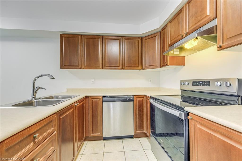 2872 Garnethill Way Property Photo 13