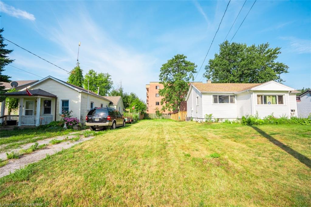 34 Prince Street S Property Photo 5