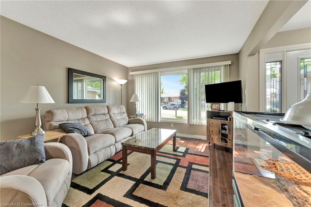 375 Elliott Street Property Photo 4