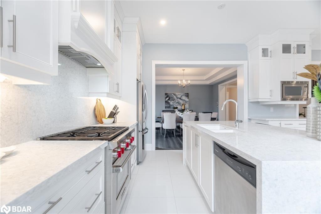 404 Ellen Davidson Drive Property Photo 13