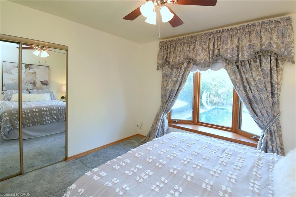 33 Dubarry Boulevard Property Photo 17