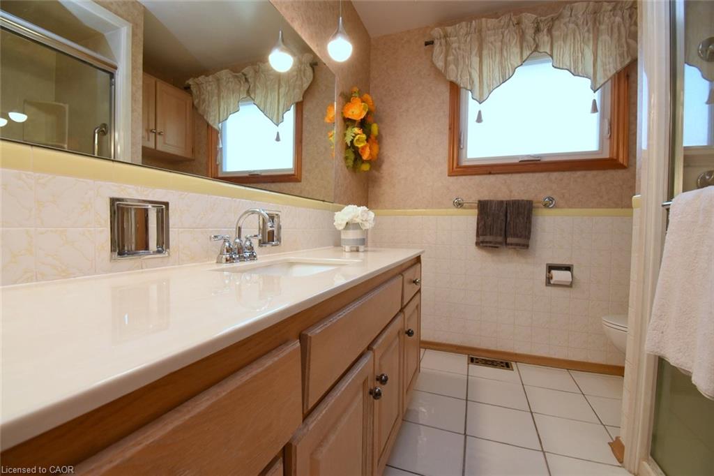 33 Dubarry Boulevard Property Photo 23