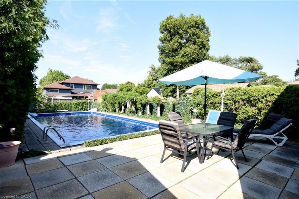 33 Dubarry Boulevard Property Photo 32