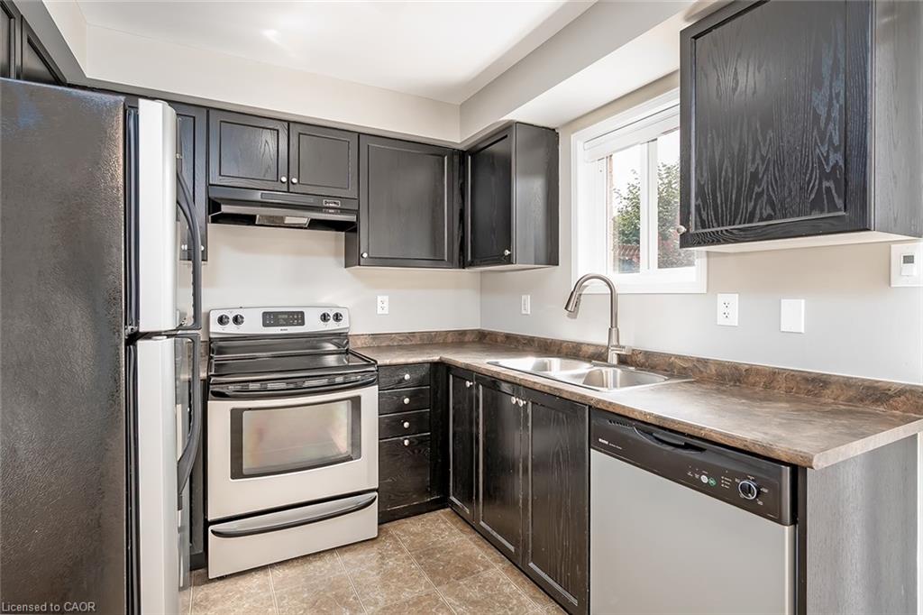 91 Cleghorn Drive Property Photo 10