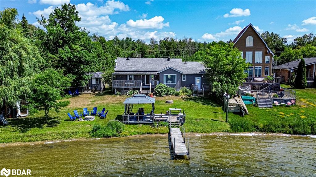5580 Penetanguishene Road Property Photo 2