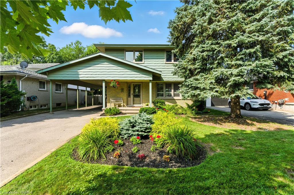 7 Palm Crescent Property Photo 1