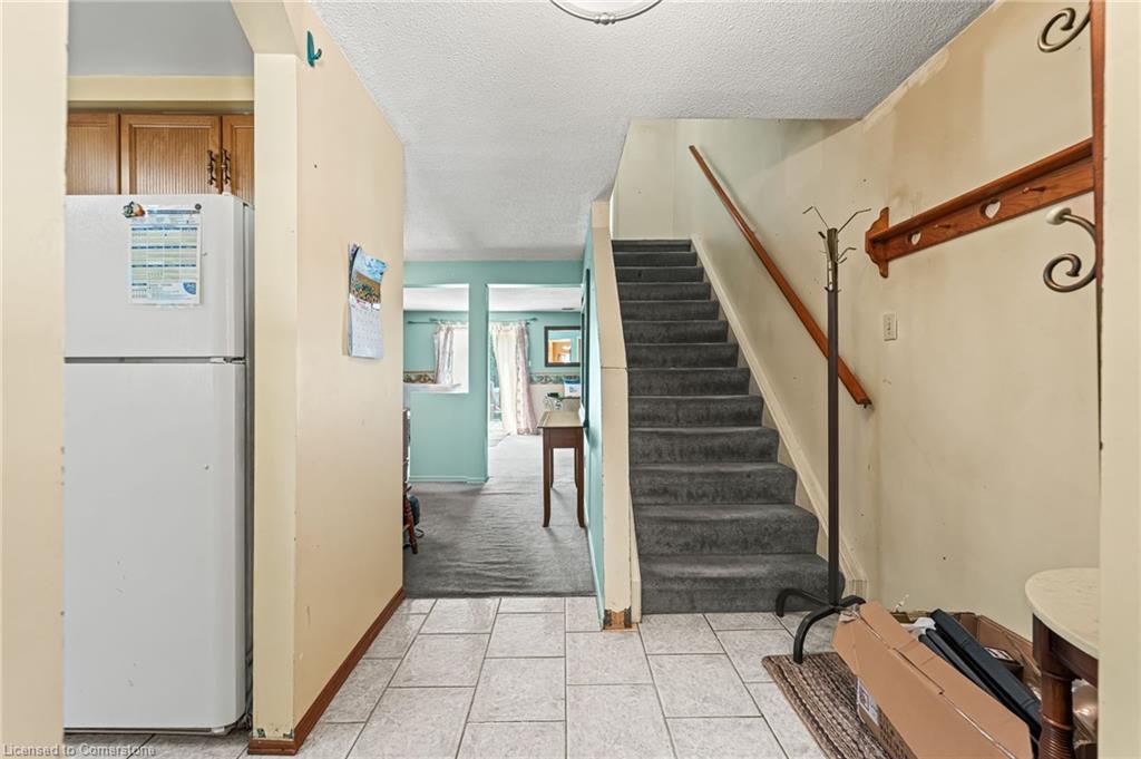 232 Sekura Street Property Photo 8