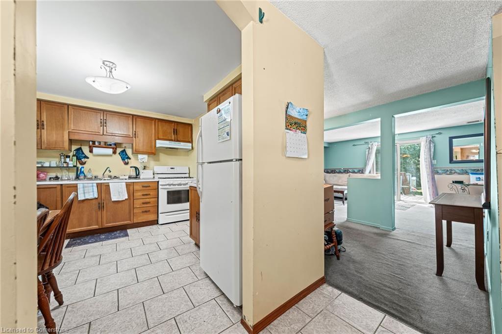 232 Sekura Street Property Photo 9