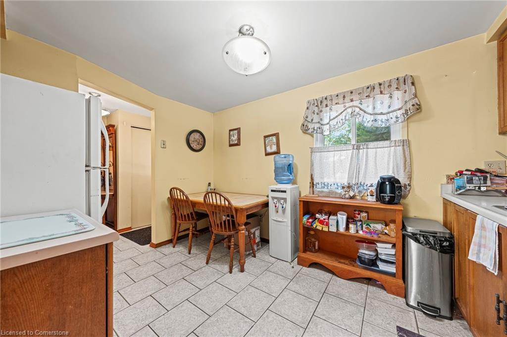 232 Sekura Street Property Photo 14