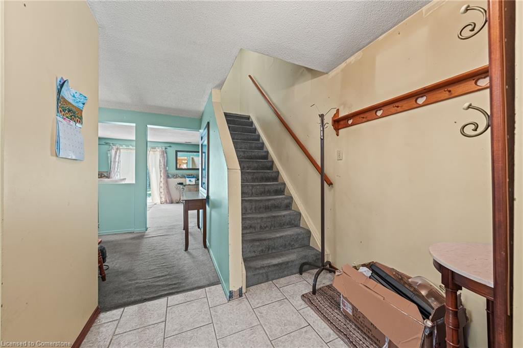 232 Sekura Street Property Photo 16