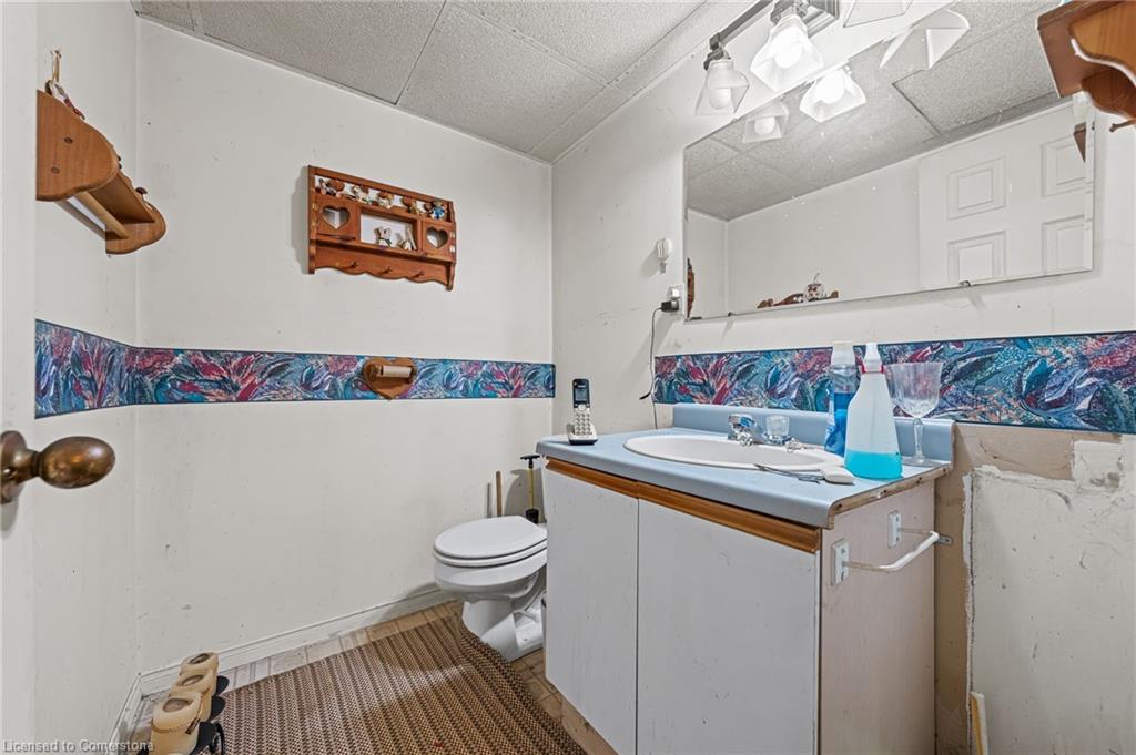 232 Sekura Street Property Photo 38