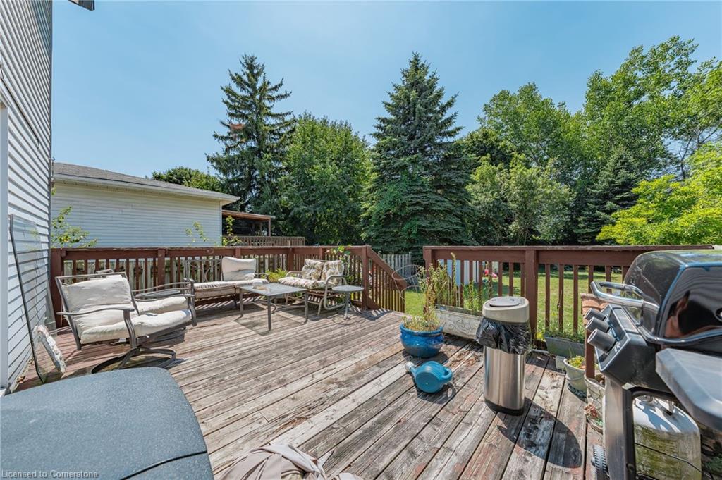 232 Sekura Street Property Photo 40