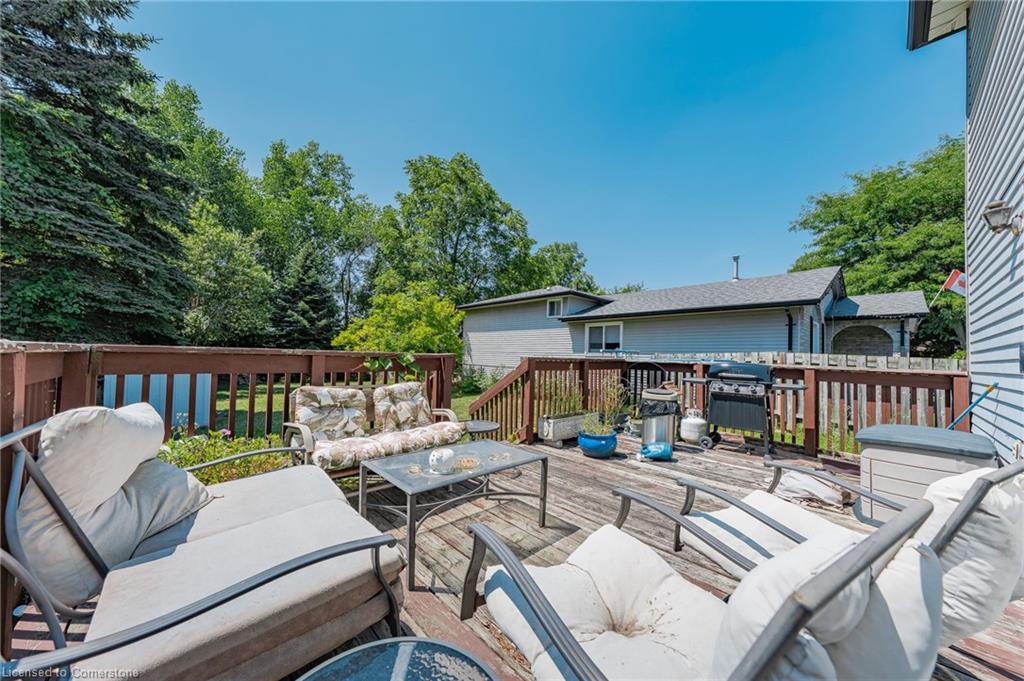 232 Sekura Street Property Photo 41