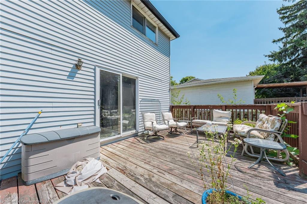 232 Sekura Street Property Photo 42