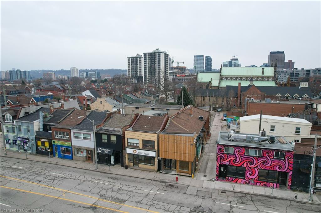 18 Barton Street E Property Photo 7