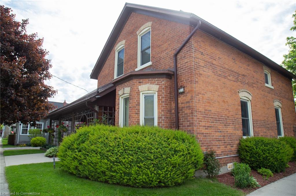 21 Chapman Street W Property Photo 50