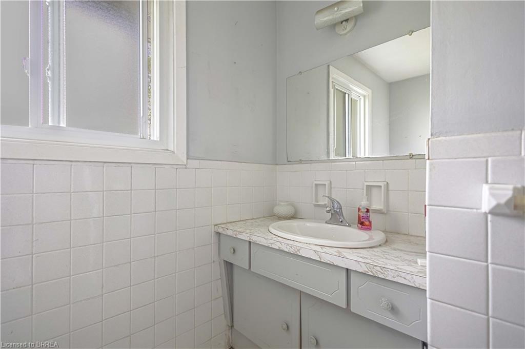 503 West Street Property Photo 15