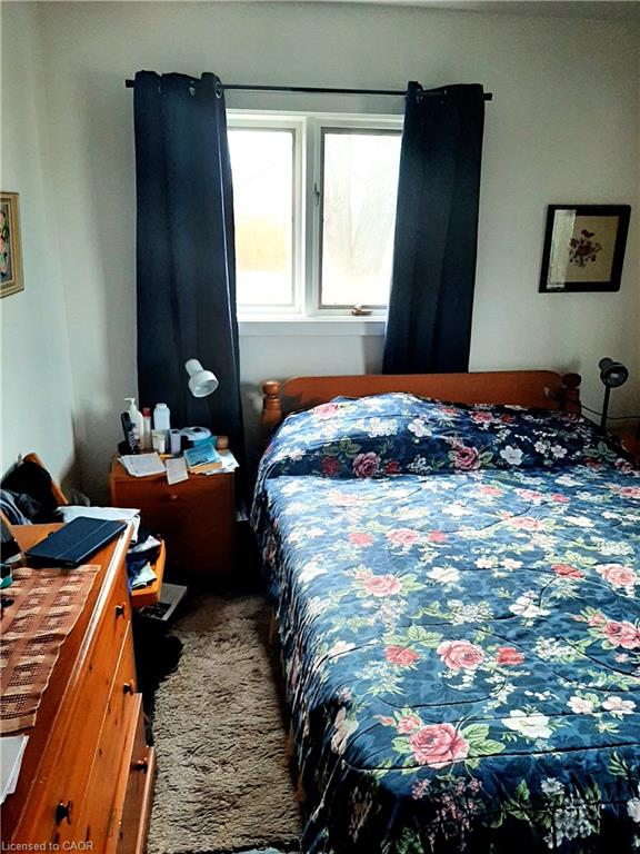 976 Stone Church Road E Property Photo 26