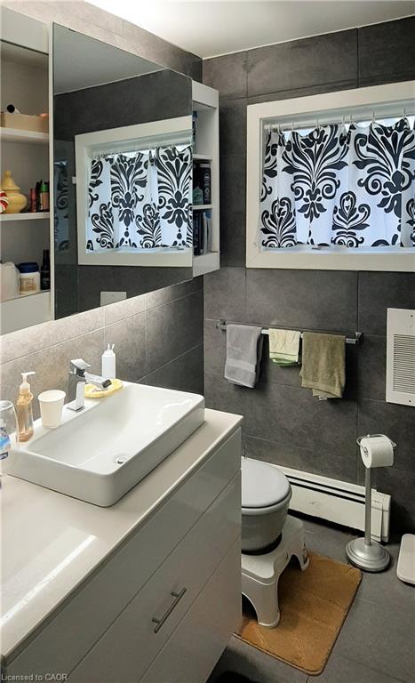 976 Stone Church Road E Property Photo 27