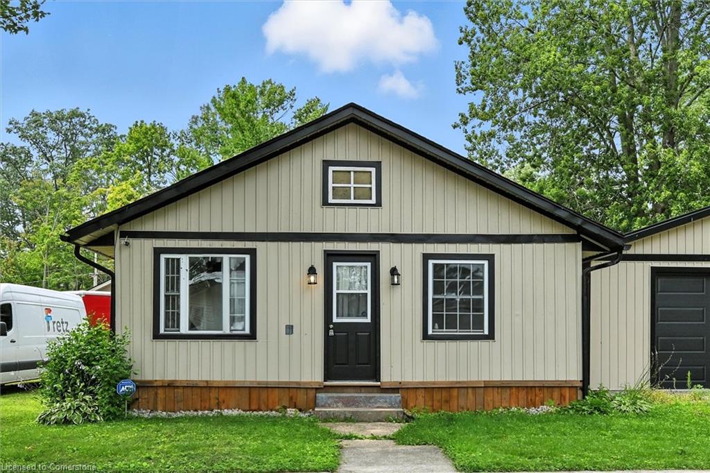 273 Oxford Avenue Property Photo 3
