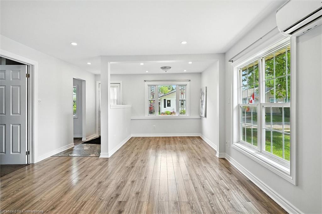 273 Oxford Avenue Property Photo 10