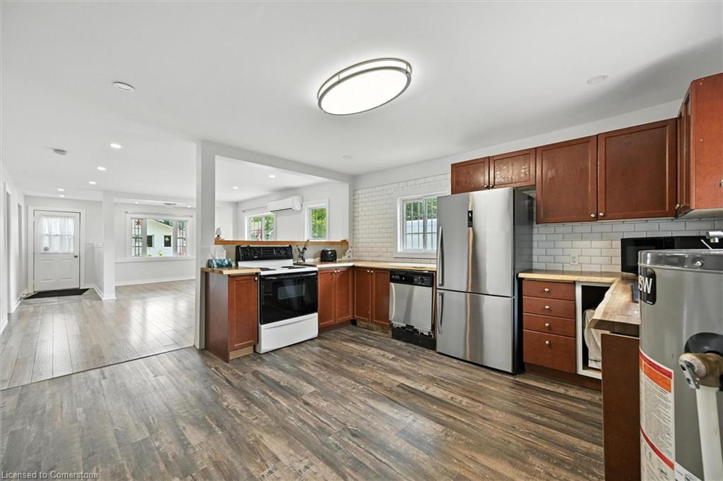 273 Oxford Avenue Property Photo 17