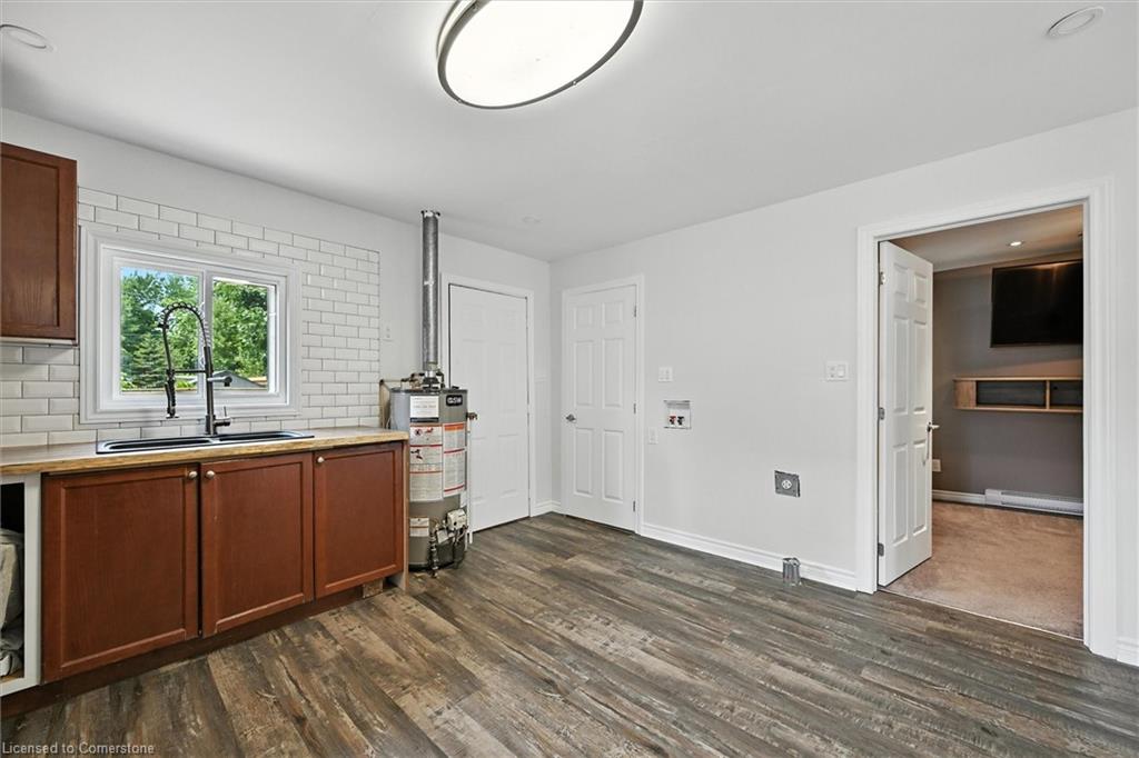 273 Oxford Avenue Property Photo 18