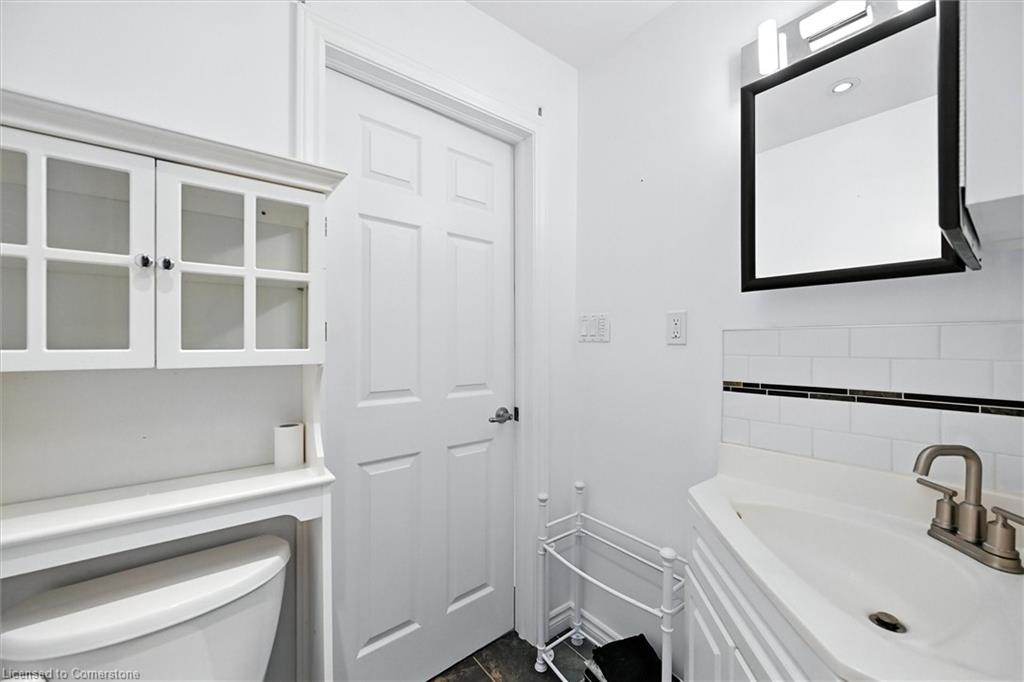 273 Oxford Avenue Property Photo 26