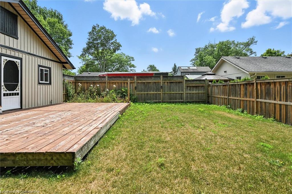 273 Oxford Avenue Property Photo 32