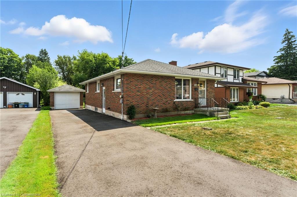 830 Anne Street Property Photo 1