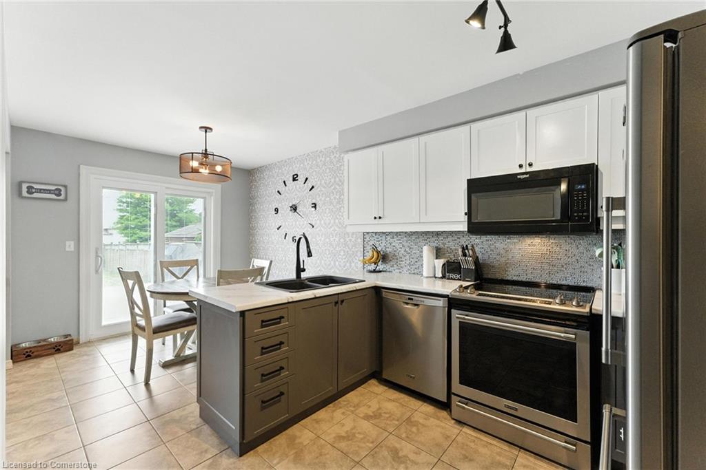 37 Hilltop Drive Property Photo 12