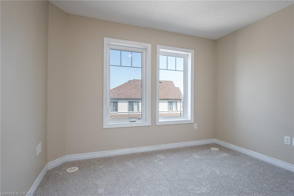 3-70 Willowrun Drive Property Photo 35