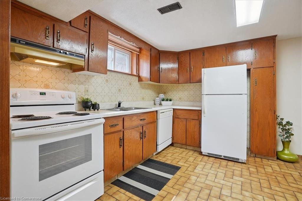 100 Taymall Street Property Photo 31