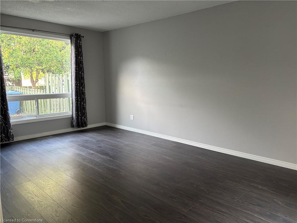 322 Scottsdale Drive Property Photo 7