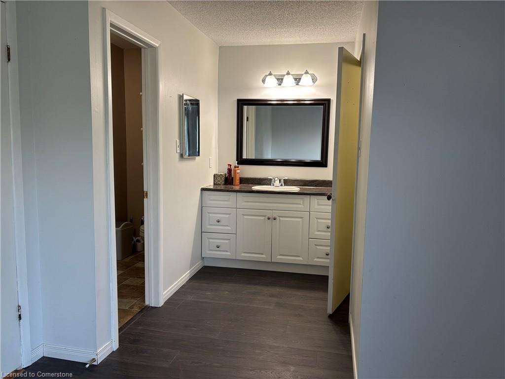 322 Scottsdale Drive Property Photo 23