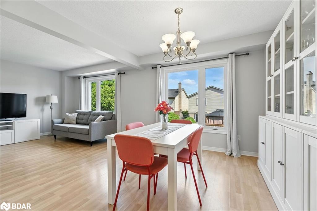 3 Lyton Crescent Property Photo 14