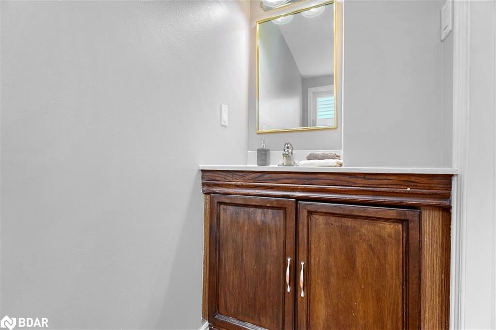3 Lyton Crescent Property Photo 23