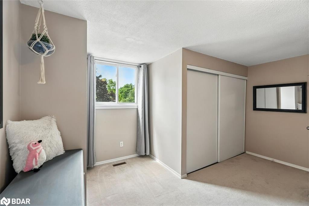 3 Lyton Crescent Property Photo 31