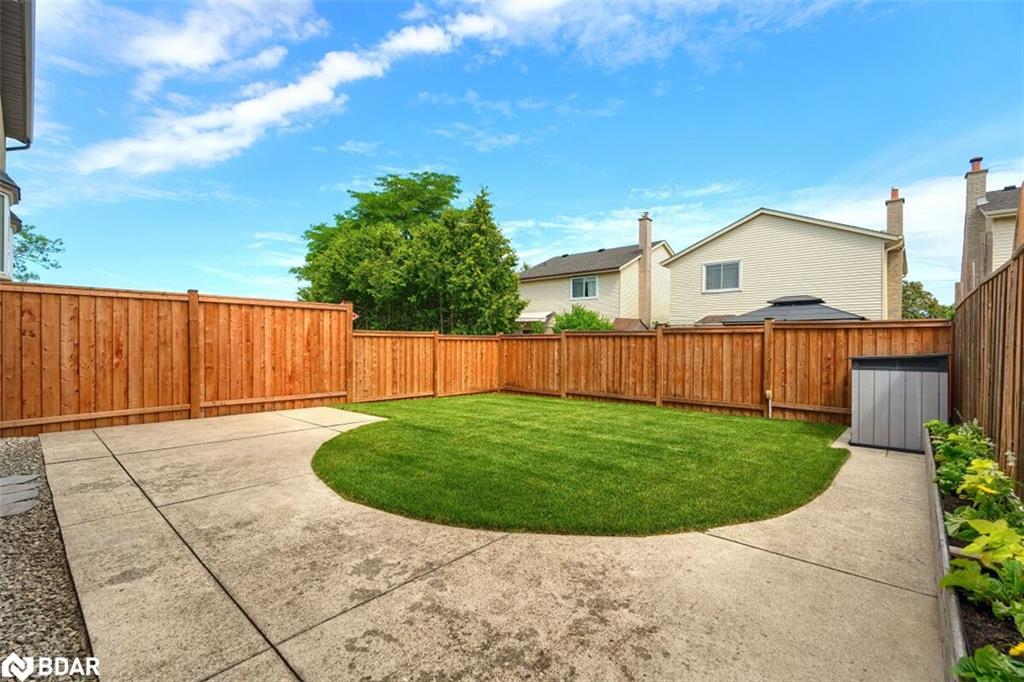 3 Lyton Crescent Property Photo 41