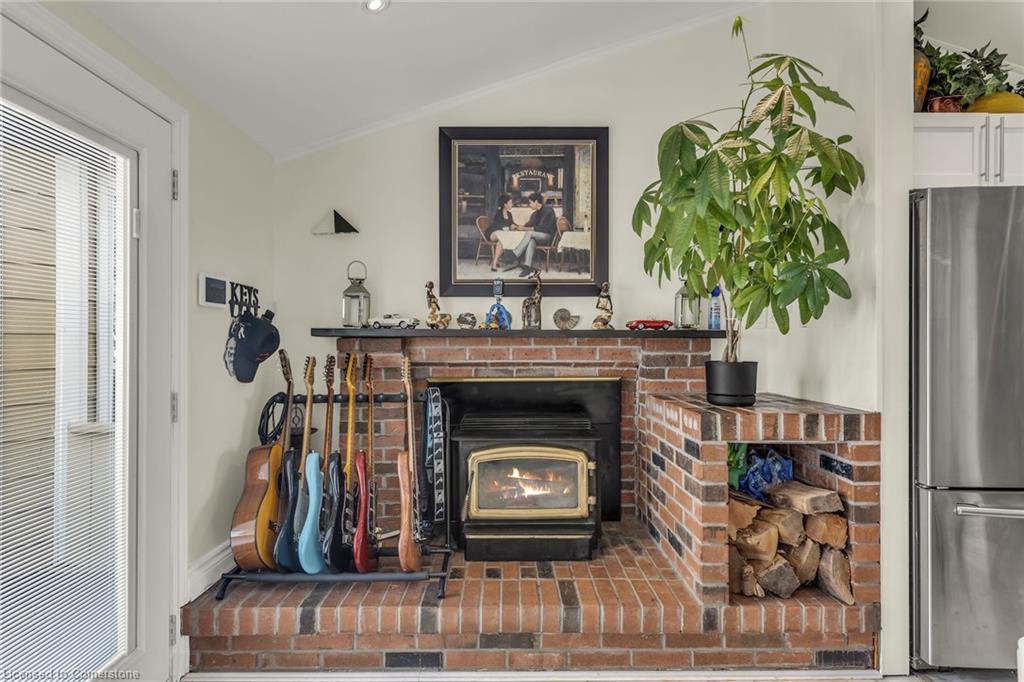 817 Lakeshore Road Property Photo 4