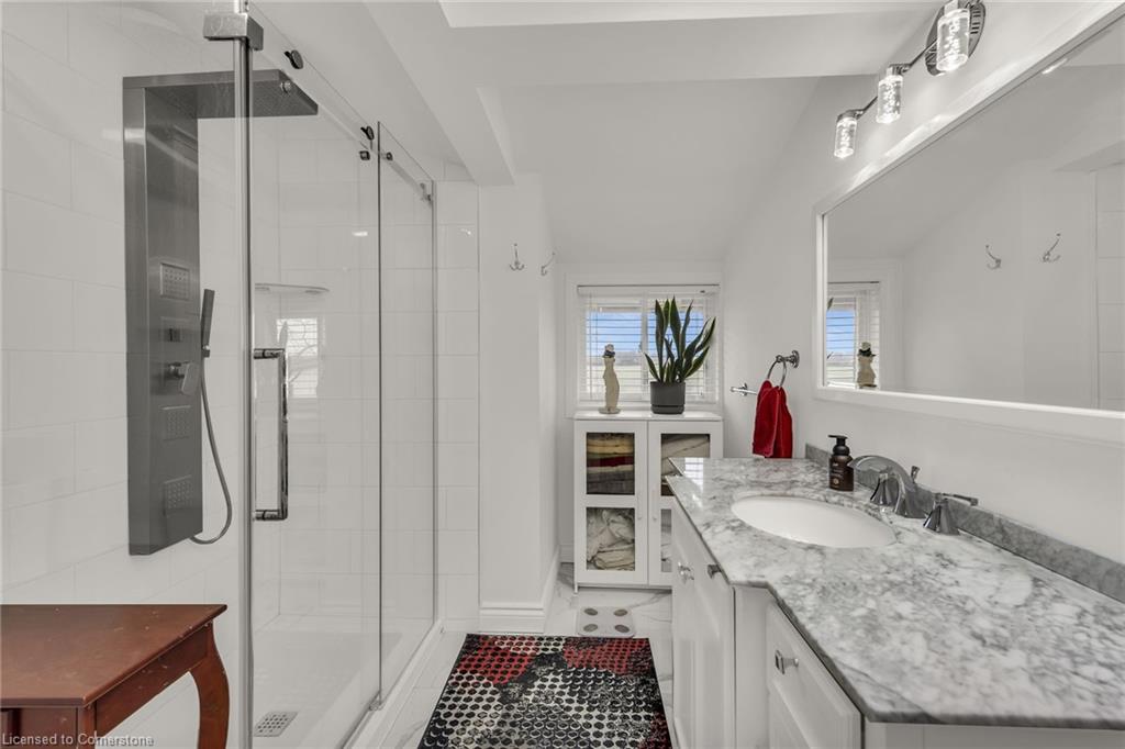 817 Lakeshore Road Property Photo 13