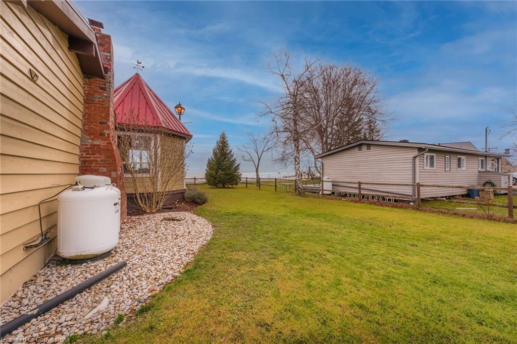 817 Lakeshore Road Property Photo 27