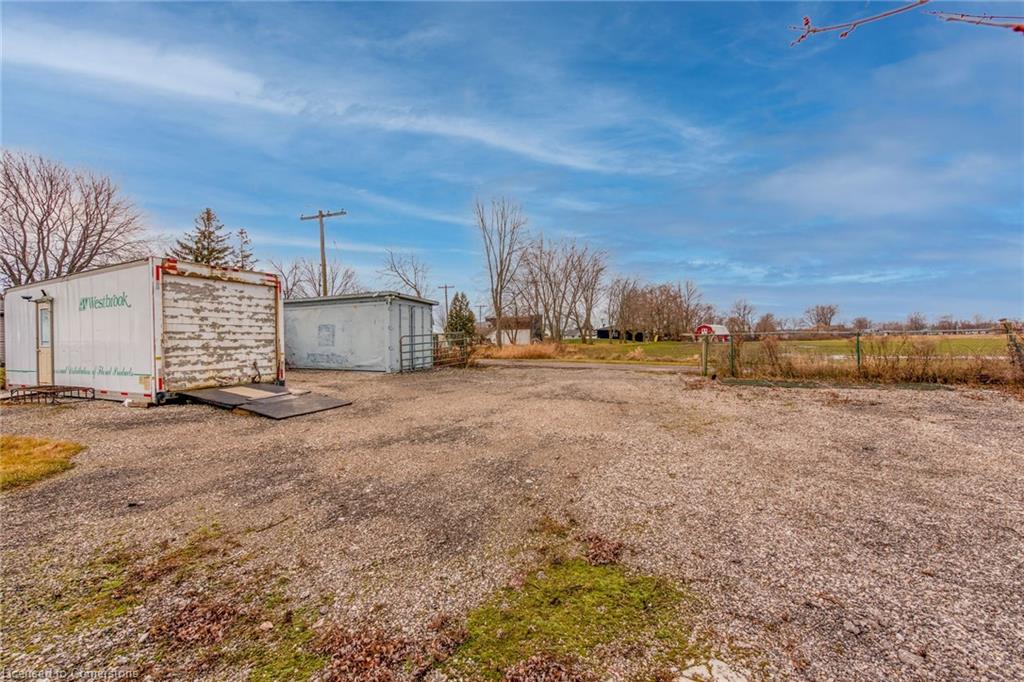 817 Lakeshore Road Property Photo 31