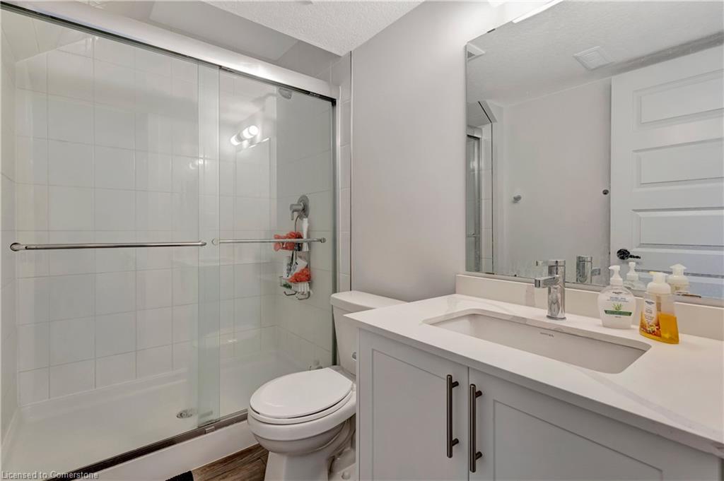 21-99 Roger Street Property Photo 21