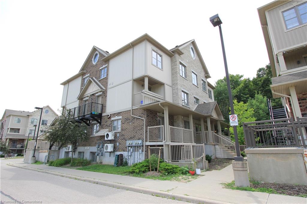 3e-255 Maitland Street Property Photo 1