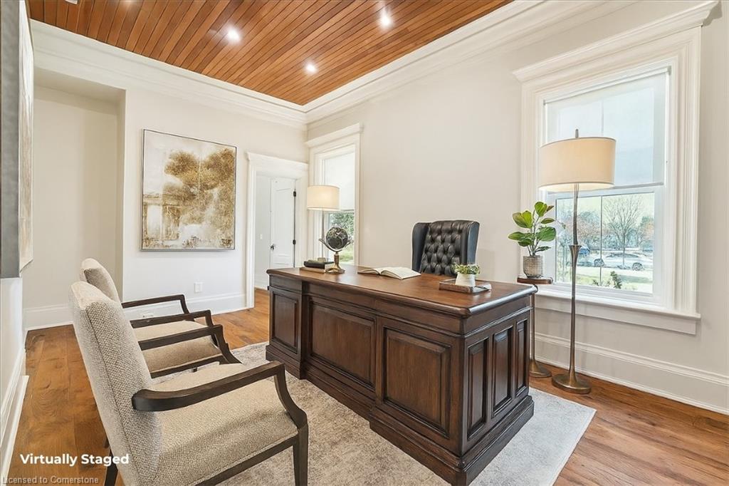 524 Locust Street Property Photo 21